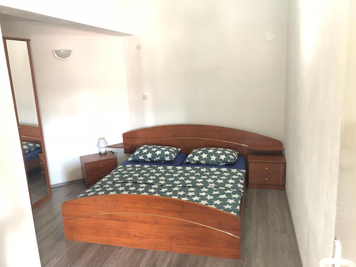 Apartmani Brko Biograd Biograd Na Moru Kültér fotó