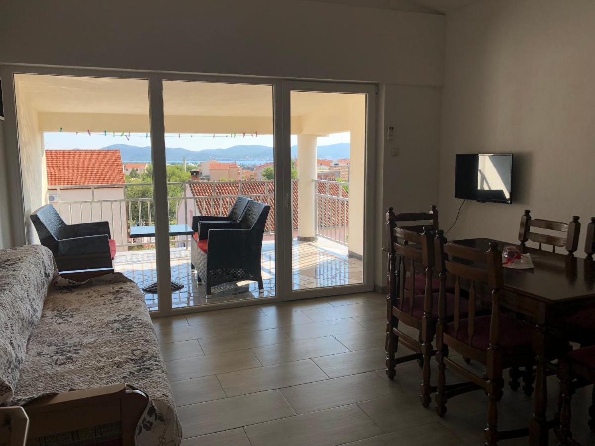 Apartmani Brko Biograd Biograd Na Moru Kültér fotó